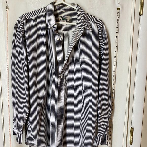 Vintage Cedar Creek Pinstripe Button down - Picture 1 of 4